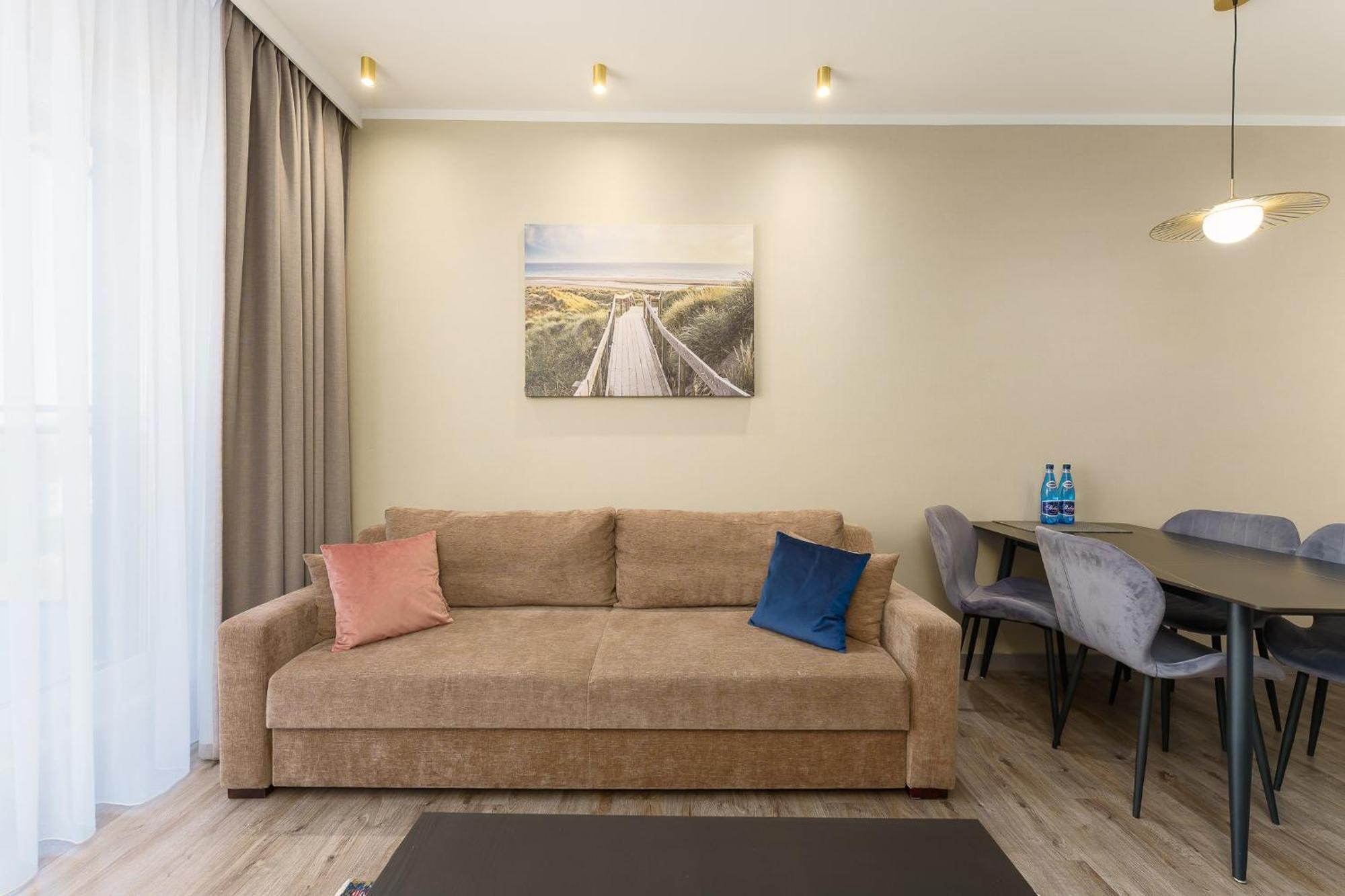 Bel Mare Holiday Apartments Near The Beach With Parking By Noclegi Renters Miedzyzdroje Exteriér fotografie
